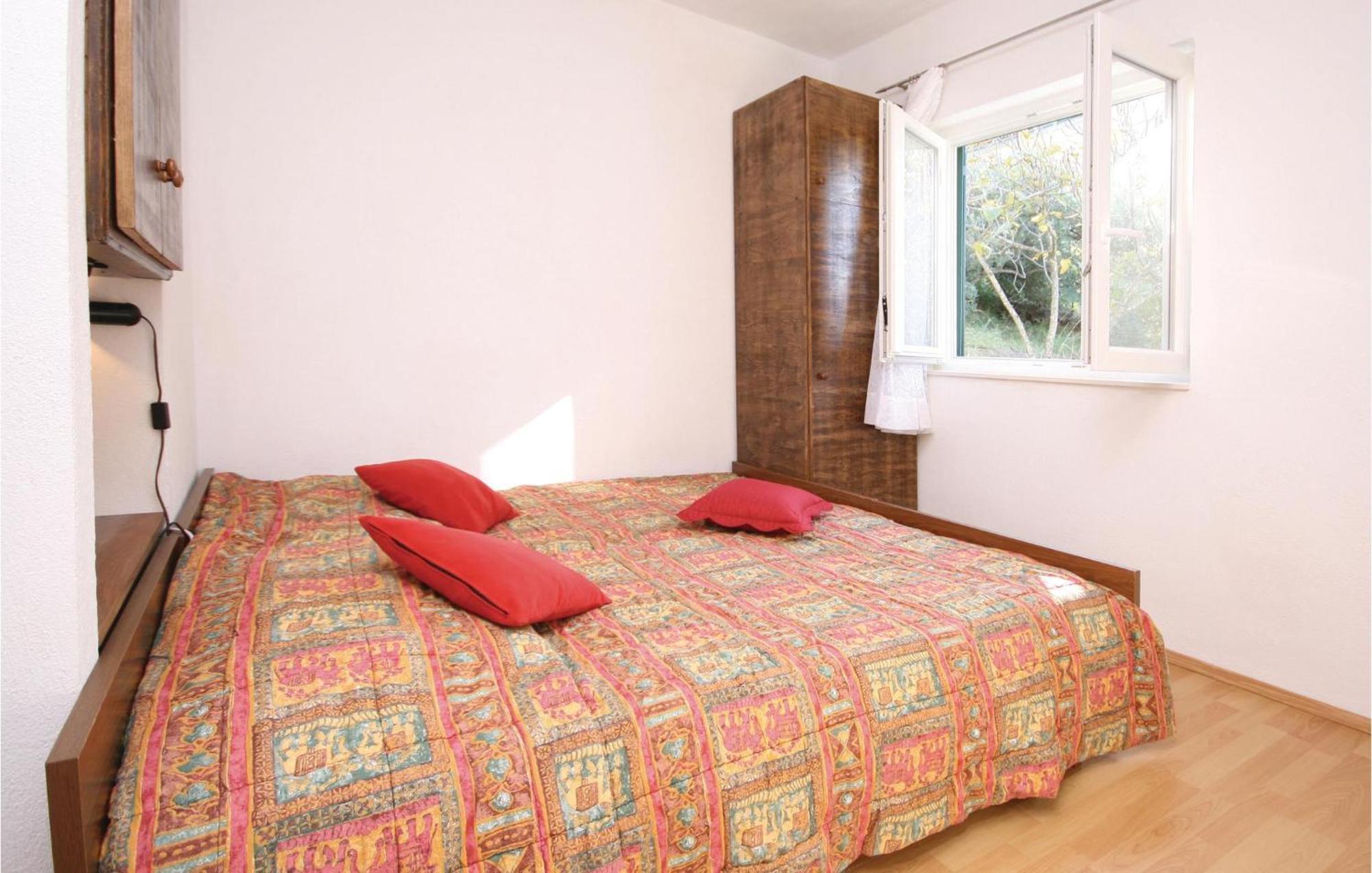 2 Bedroom Beautiful Home In Sparadici Grebastica Exterior photo